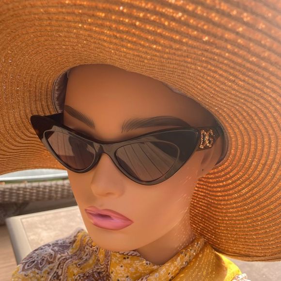 Dolce & Gabbana Sunglasses - Picture 4 of 13